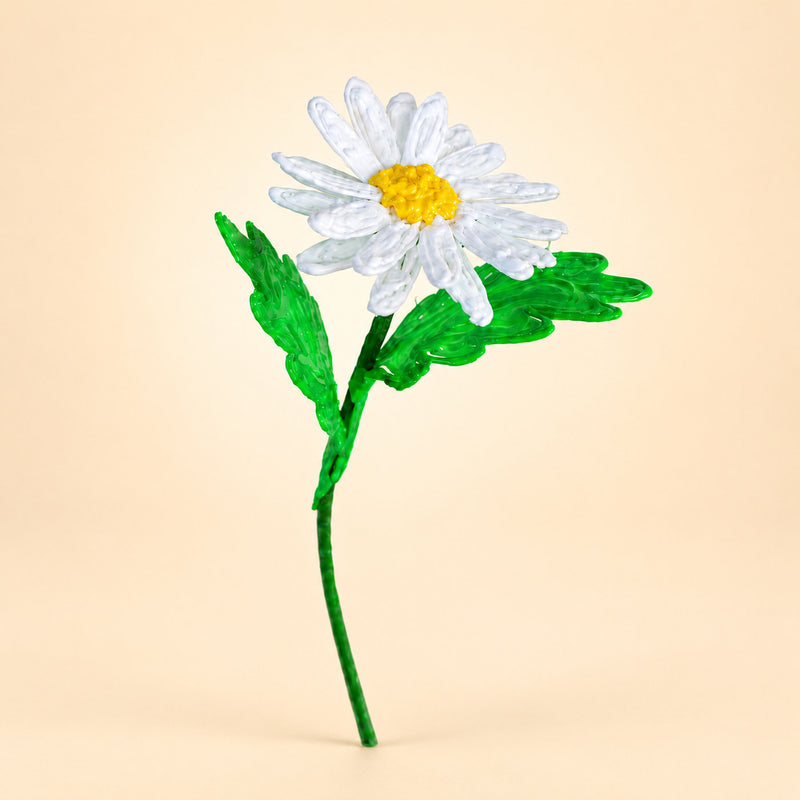 White daisy made with the Pen'Up 3D pen using the Floral Kit